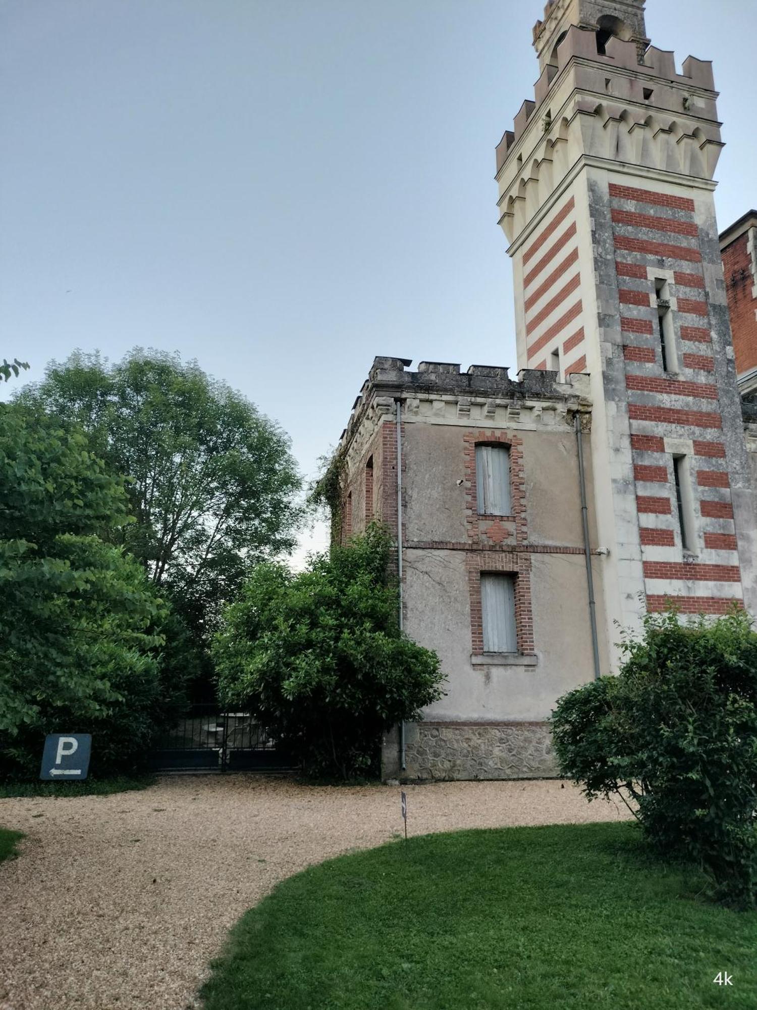 La Tour Carree D'Un Chateau Auzouer-en-Touraine Ngoại thất bức ảnh